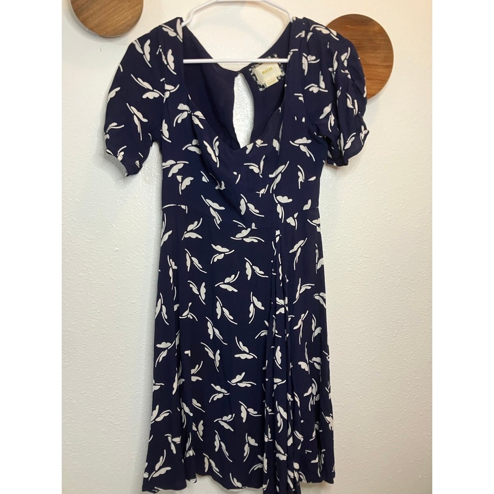 Maeve Anthropologie Navy Blue White Leaf Print Keyhole Back Mini Dress Size 0